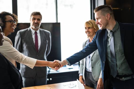 Business handshake Thumbnail